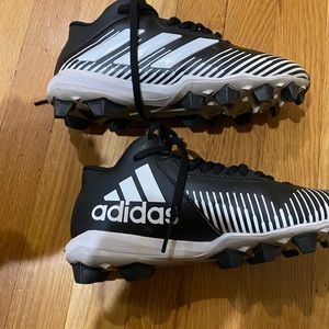 Adidas football cleats size 4.5